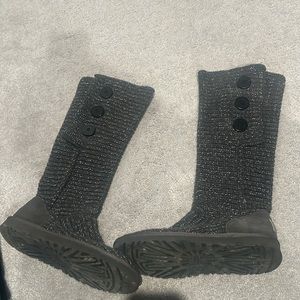 Ugg Grey Knit Boot EUC Barely worn Sz9